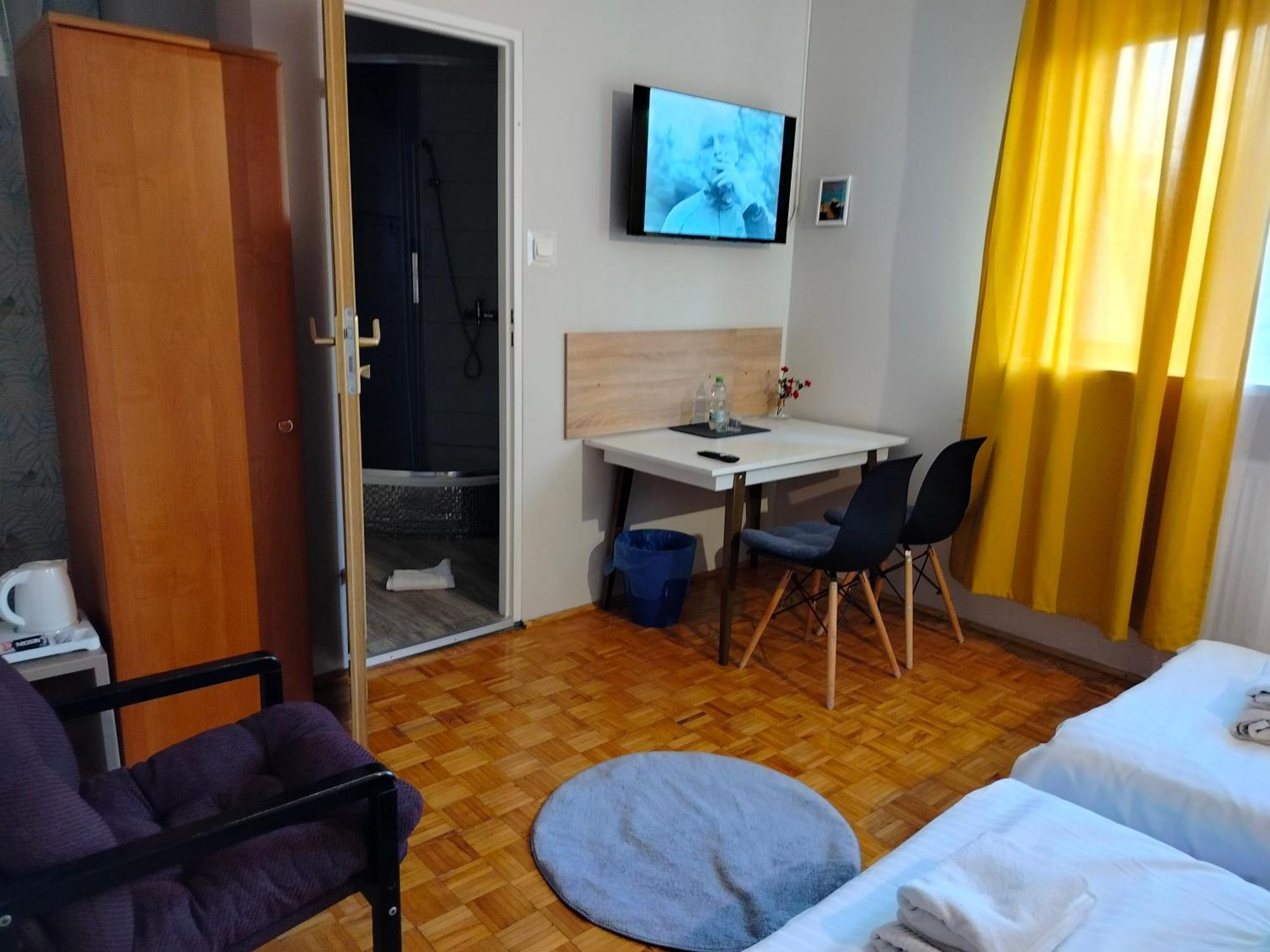Hotelik Krakowiak Jarosław Екстериор снимка